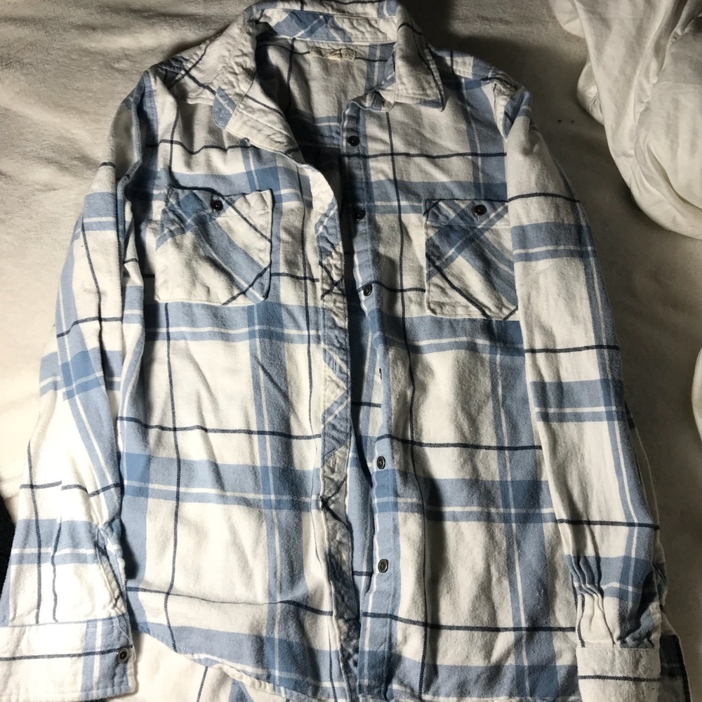 White and blue plaid flannel